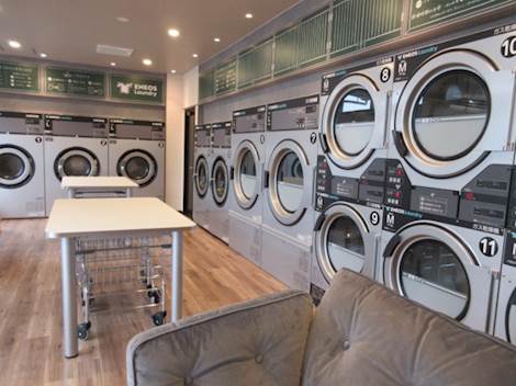 コインランドリー 栗東本店