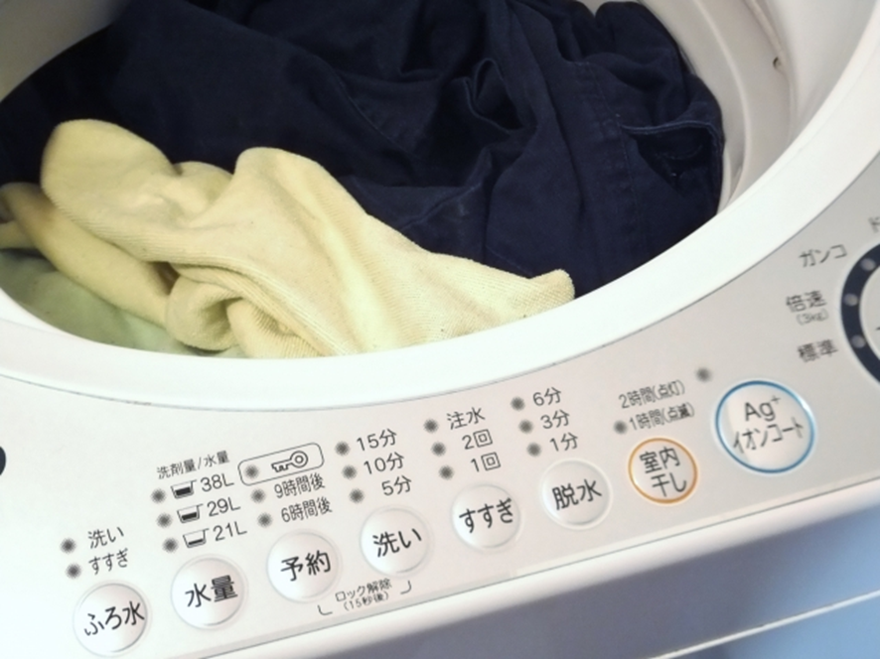 洗濯物の絡まりを防ぐコツ 少しの工夫で洗濯がラクになる コインランドリー総合サイト Laundrich 洗濯物の絡まりを防ぐコツ 少しの工夫で洗濯がラクになる コインランドリー総合サイト Laundrich