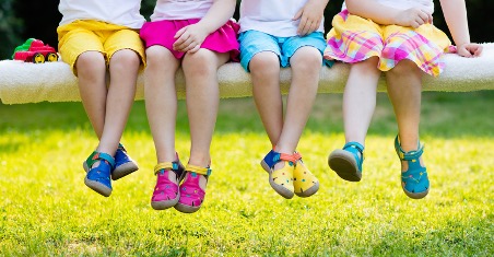 子ども靴の正しい洗い方 おすすめの洗い方も解説 コインランドリー総合サイト Laundrich 子ども靴の正しい洗い方 おすすめの洗い方も解説 コインランドリー総合サイト Laundrich